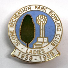 Scone Recreation Park Bowling Club Damas 1989 Esmalte Pin Insignia Cuencos Juego Deportivo segunda mano  Embacar hacia Mexico