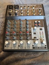 Behringer Q802USB Premium Mixer de 8 Entradas com Pré-amplificadores de Microfone XENYX SEM CABO DE ALIMENTAÇÃO comprar usado  Enviando para Brazil