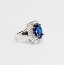 Hermoso Anillo De Cristales Azules De Plata Esterlina En Talla 7 De Ross Simons comprar usado  Enviando para Brazil