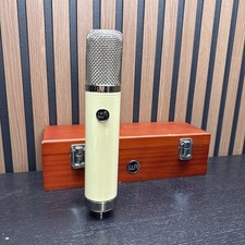 Micrófono condensador de tubo Warm Audio WA-251 - Usado con estuche original segunda mano  Embacar hacia Mexico