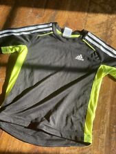 Adidas sportshirt 116 gebraucht kaufen  Vellmar