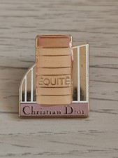 Pin parfum luxe..christian d'occasion  Tourrette-Levens