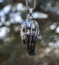 Colar pingente inspirado em Freddy Vs Jason em prata esterlina 925 terror comprar usado  Enviando para Brazil