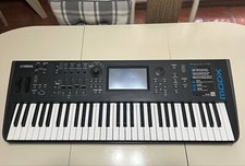 Yamaha modx6 synthesizer for sale  El Paso