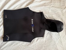Women aqua lung for sale  Mount Airy