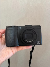 Fotocamera compatta ricoh usato  Spedire a Italy