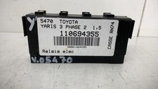 Relais electrique toyota d'occasion  Villegusien-le-Lac