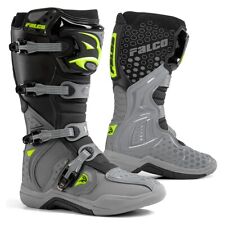 Stivali moto cross usato Stivali moto cross usato  Barcellona Pozzo di Gotto