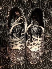 Paire baskets adidas d'occasion Paire baskets adidas d'occasion  Armentières