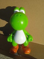 Personaggio yoshi nintendo usato  Taranto