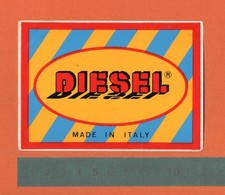 adesivo diesel usato  Italia