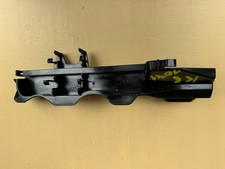 VOLKSWAGEN PASSAT B5 LIFT 00-05R UCHWYT ZACISK KLAPY BAGAŻNIKA 3B9827569 na sprzedaż  PL