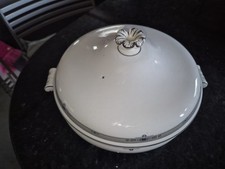Wedgewood amherst lidded for sale  WALLINGFORD