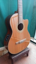 Chitarra classica amplificata usato  Genova