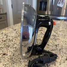 Usado, Ferro a vapor tradicional resistente Black & Decker "THE CLASSIC" comprar usado Usado, Ferro a vapor tradicional resistente Black & Decker "THE CLASSIC" comprar usado  Enviando para Brazil