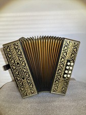 Acordeão diatônico vintage HOHNER 2915 VIENA 2 FILEIRAS 8 BAIXOS FEITO NA ALEMANHA comprar usado  Enviando para Brazil