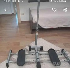 Attrezzo allenamento gambe usato  Sassari