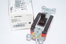 Usado, NEW Cooper Arrow Hart Brown Industrial Grade Single Pole Toggle Switch 20A 120/2 comprar usado  Enviando para Brazil