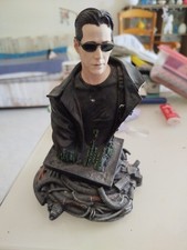 Figurine matrix d'occasion  Roye
