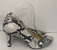 white pumps 8 for sale  Duluth
