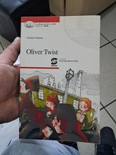 Oliver twist simone usato Oliver twist simone usato  Pontecagnano Faiano