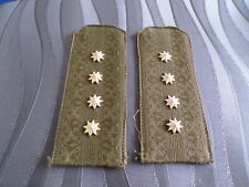 Insigne militaire epaulette d'occasion  Olivet