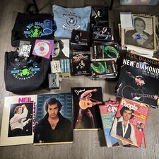 Lote Neil Diamond Ephemera CD Tour Book VHS Ticket Stub Shirt Junk Drawer Records comprar usado  Enviando para Brazil