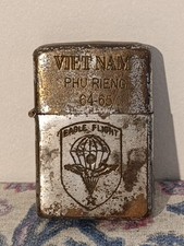 Briquet zippo vietnam d'occasion  Saint-Georges-des-Coteaux