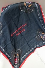 Foulard givenchy rottweiler d'occasion  Neuville-en-Ferrain