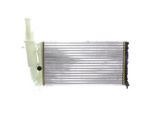 Radiatore acqua motore usato  Padula