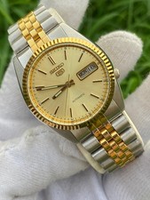 Vintage Seiko 5 Relógio Automático Masculino Moldura Canelada 7009-3110 Dia/Data comprar usado Vintage Seiko 5 Relógio Automático Masculino Moldura Canelada 7009-3110 Dia/Data comprar usado  Enviando para Brazil