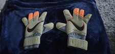 Guantes de portero/portero Nike GK Vapor Grip3 talla 9 gris/naranja usados segunda mano  Embacar hacia Mexico