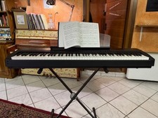 Tastiera elettronica yamaha usato  Morgex