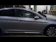 Passenger front door for sale  Columbia