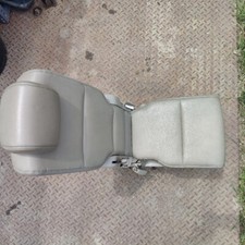 Assento de salto 2011 a 2017 Honda Odyssey médio 2ª fileira couro trufa cinza claro comprar usado  Enviando para Brazil