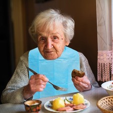 120 pcs bavoir d'occasion 120 pcs bavoir d'occasion  Expédié en France