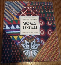 World Textiles A Visual Guide to Traditional Techniques by Gillow and Sentance segunda mano  Embacar hacia Mexico