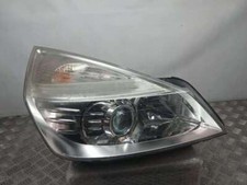 8200394707 right headlight d'occasion  Expédié en Belgium