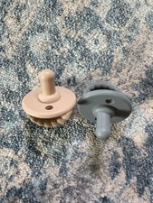 Pack de 2 chupetes para bebé Itzy Ritzy segunda mano  Embacar hacia Mexico