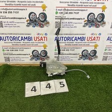 Serratura porta posteriore usato  Gioia Tauro