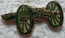 Pin militaire canon d'occasion  Changé