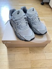 Scarpe asics gel usato  Milano