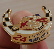 Beau pin moto d'occasion  Charbonnières-les-Varennes