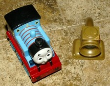 Lanterna Thomas The Train Follow Me controle remoto motorizado luz laser funciona, usado comprar usado  Enviando para Brazil