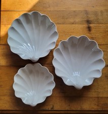 Scalloped shells dishes for sale  Alton
