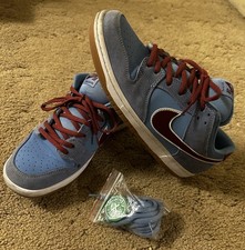 Size 9.5 nike for sale  Danville