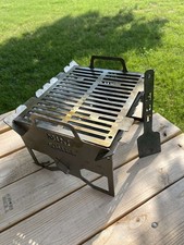Grelha de fenda dobrável "The Mini Grill" espátula sem calibre 11 sem escala de moinho EUA comprar usado  Enviando para Brazil