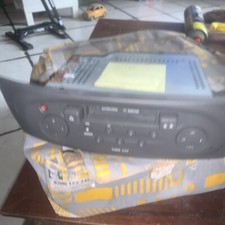 Autoradio scenic origine d'occasion Autoradio scenic origine d'occasion  Oradour-sur-Glane