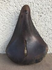 Ancienne selle vélo d'occasion  Arinthod