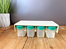 4 VINTAGE TUPPERWARE MODULAR MATE 1843 POTES DE ARMAZENAMENTO ABANADOR DE ERVAS 1847 BANDEJA RACK, usado comprar usado  Enviando para Brazil
